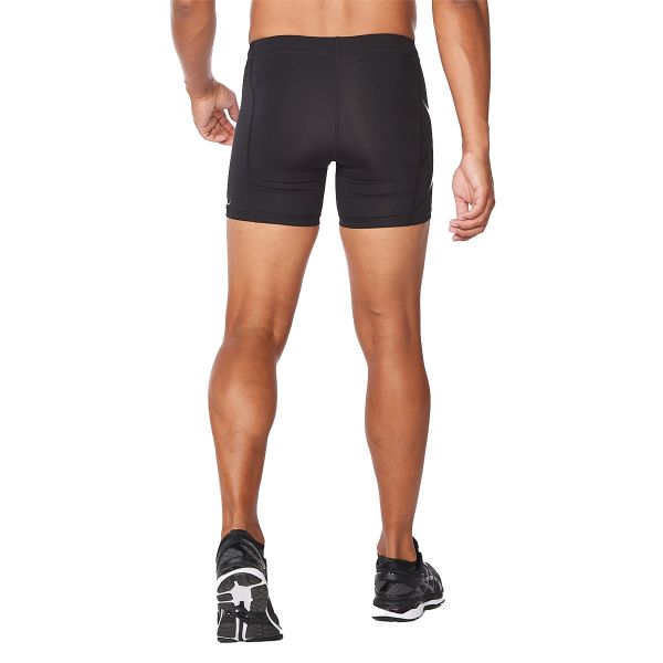 2XU Men's Core Compression 1/2 Shorts– Escapade Online